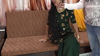 Muslim Aunty Priya Cries During Anal Intercourse With Her Husband In Indian Urdu Audio