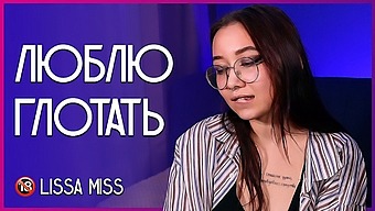Lissa Miss Si Užívá Konzumaci Spermatu Během Orálního Sexu