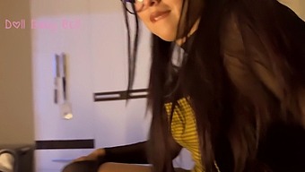 Convincing A Shy Brunette To Watch Movies At My Place